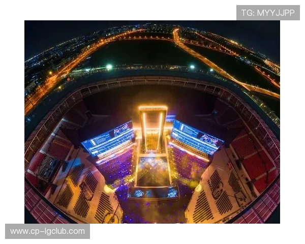 以英雄联盟队标足球为核心的创意体娱融合主题展示方案全景体验展